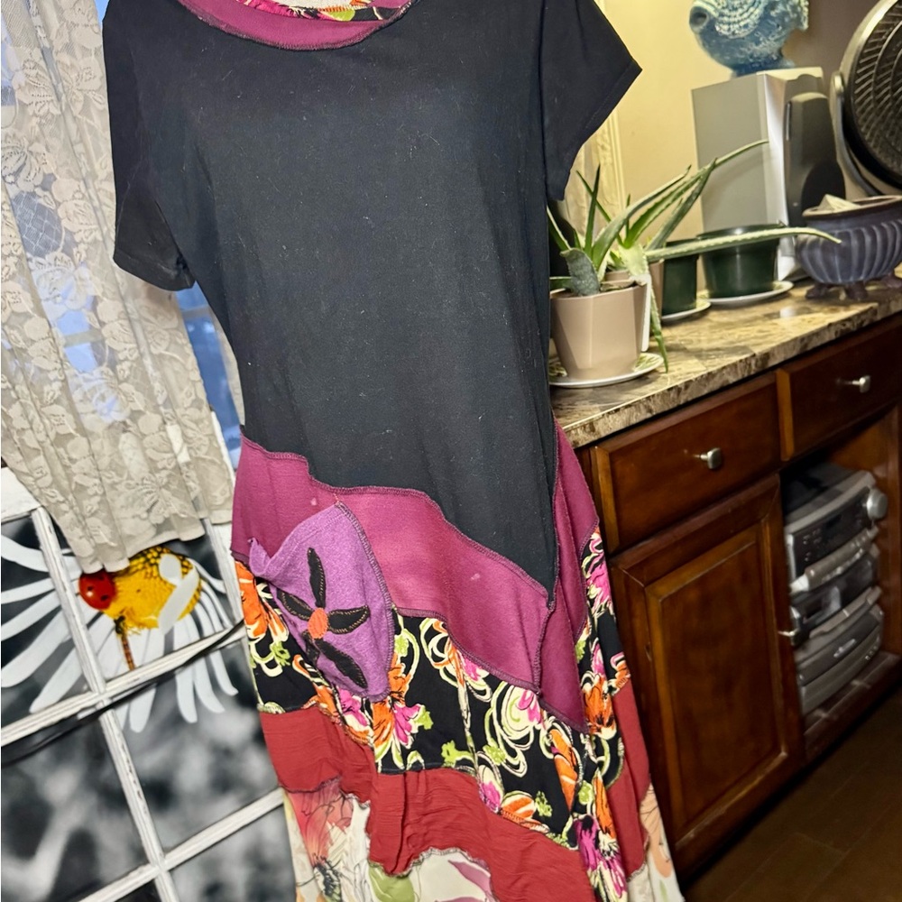 Black Tunic with Short Sleeves and Graphic Design